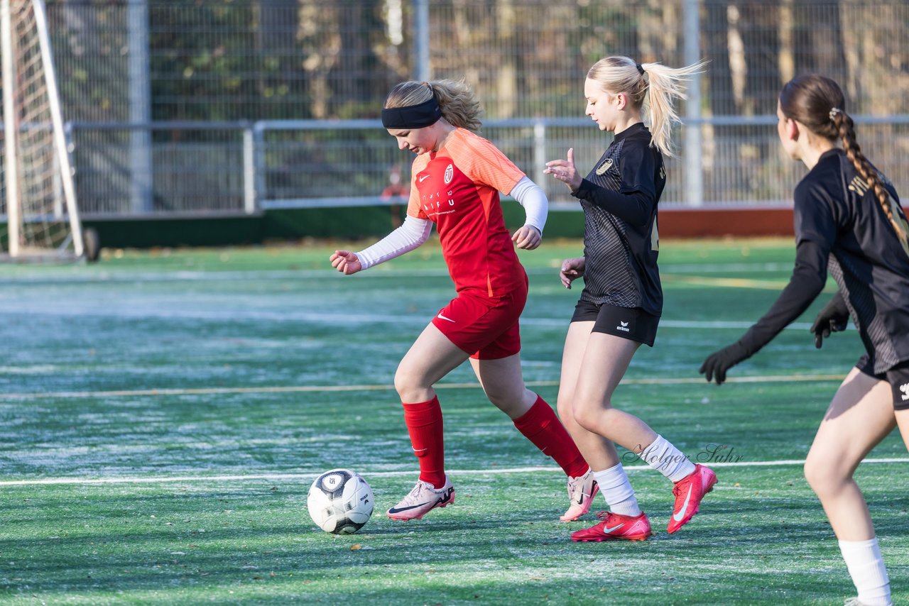 Bild 183 - wBJ VfL Pinneberg2 - Eimsbuttler TV 3 : Ergebnis: 5:0